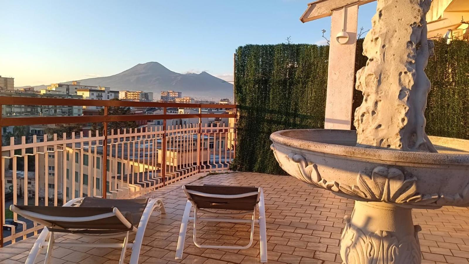 Апартаменты Renovated Loft With Vesuvio View Terrace Скафати Экстерьер фото